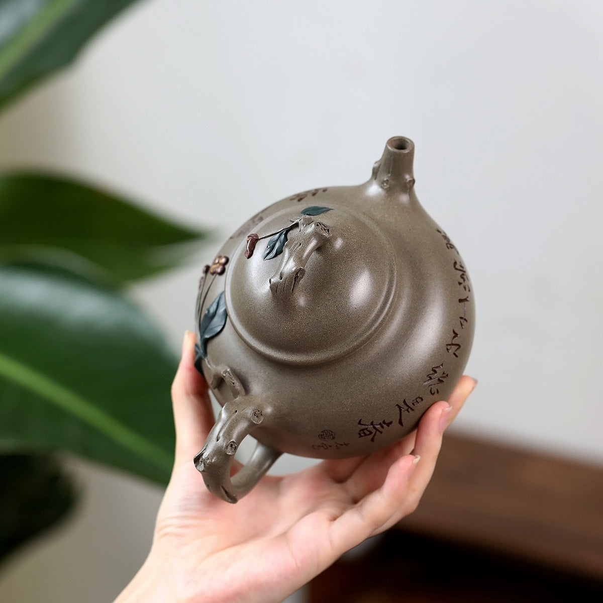 SILINE Professor Master Handmade Yixing Zisha Clay Teapot -500ml,Duanni 正高刘军,玉兰容天