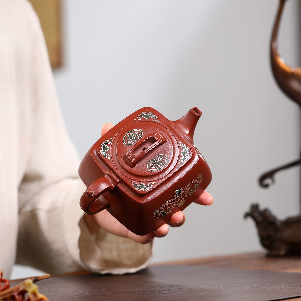 SILINE Professor Master Handmade Yixing Zisha Clay Teapot -370ml,Zini 正高刘军,龍吟