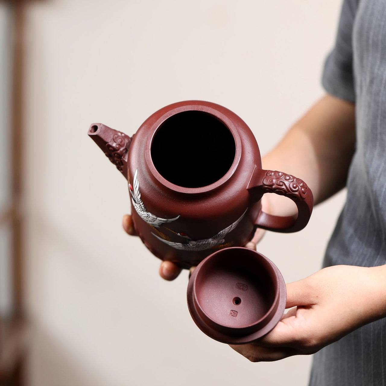 SILINE Professor Master Handmade Yixing Zisha Clay Teapot -950ml,Zini 正高尹祥明,云柱·紫气东来