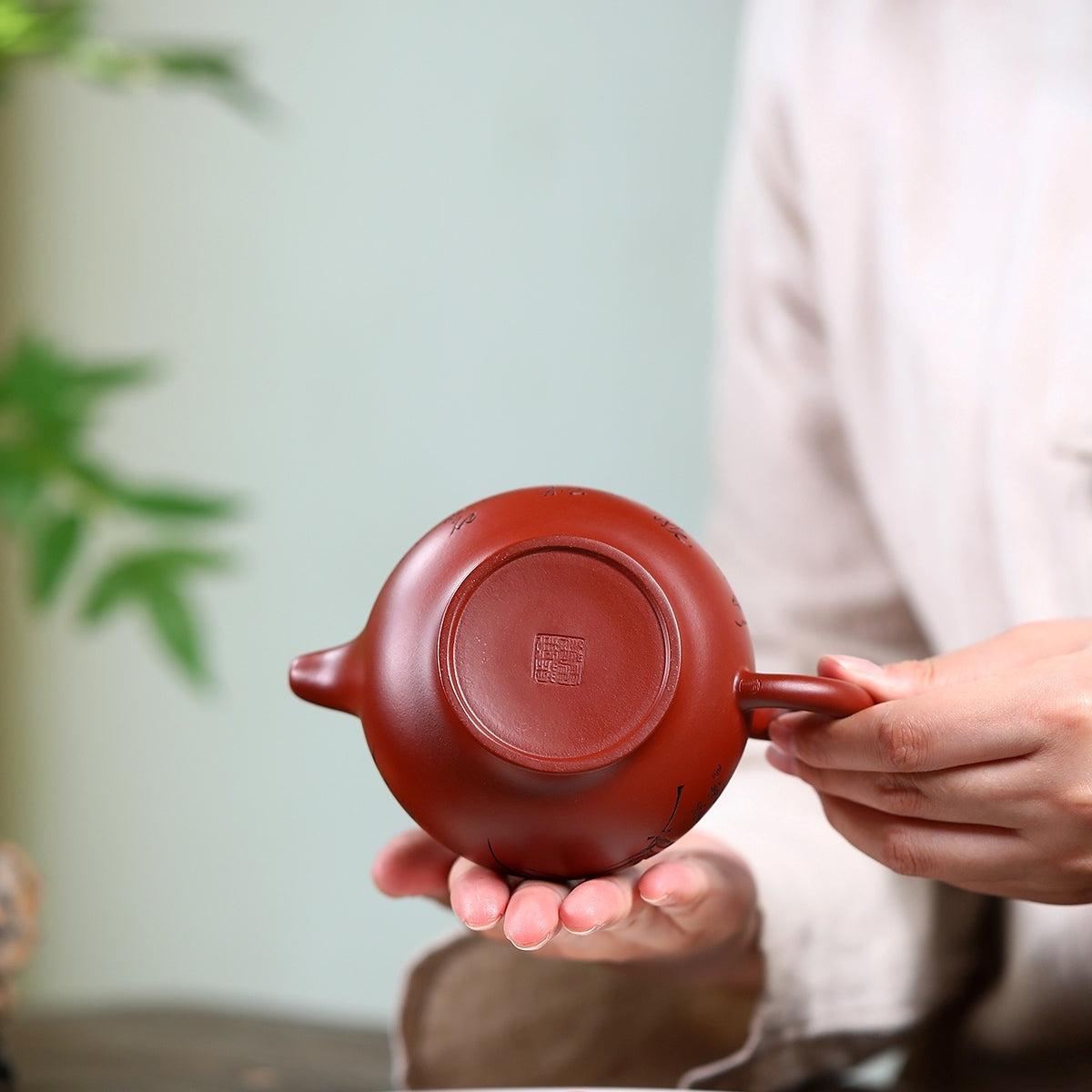 SILINE Master Handmade Yixing Zisha Clay Teapot -280ml,Zhuni 国工霍菊华,掇只