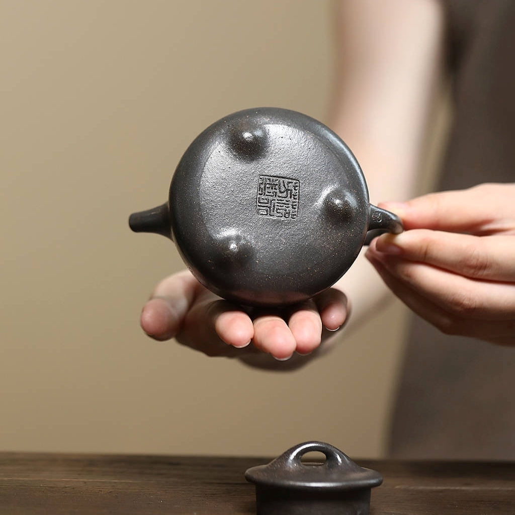 SILINE Senior Master Handmade Yixing Zisha Clay Teapot -200ml,Wuni 高工范永芳,高石瓢