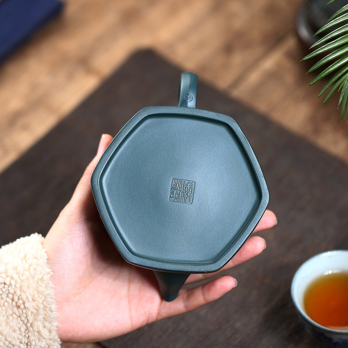 SILINE Master Handmade Yixing Zisha Clay Teapot -280ml,Luni 国工周洪明,六方井栏