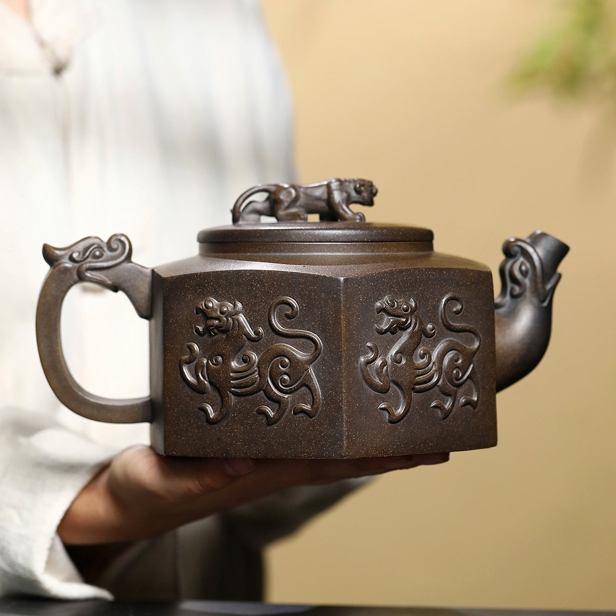 SILINE Professor Master Handmade Yixing Zisha Clay Teapot -1500ml,Zini 正高眭龙俊,龙行虎变
