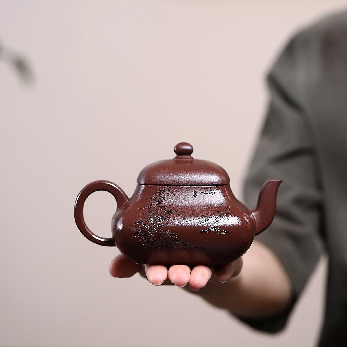 SILINE Senior Master Handmade Yixing Zisha Clay Teapot -320ml,Zini 高工王卫明,四方君德